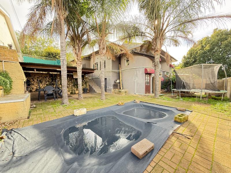 4 Bedroom Property for Sale in Doornkuil Western Cape